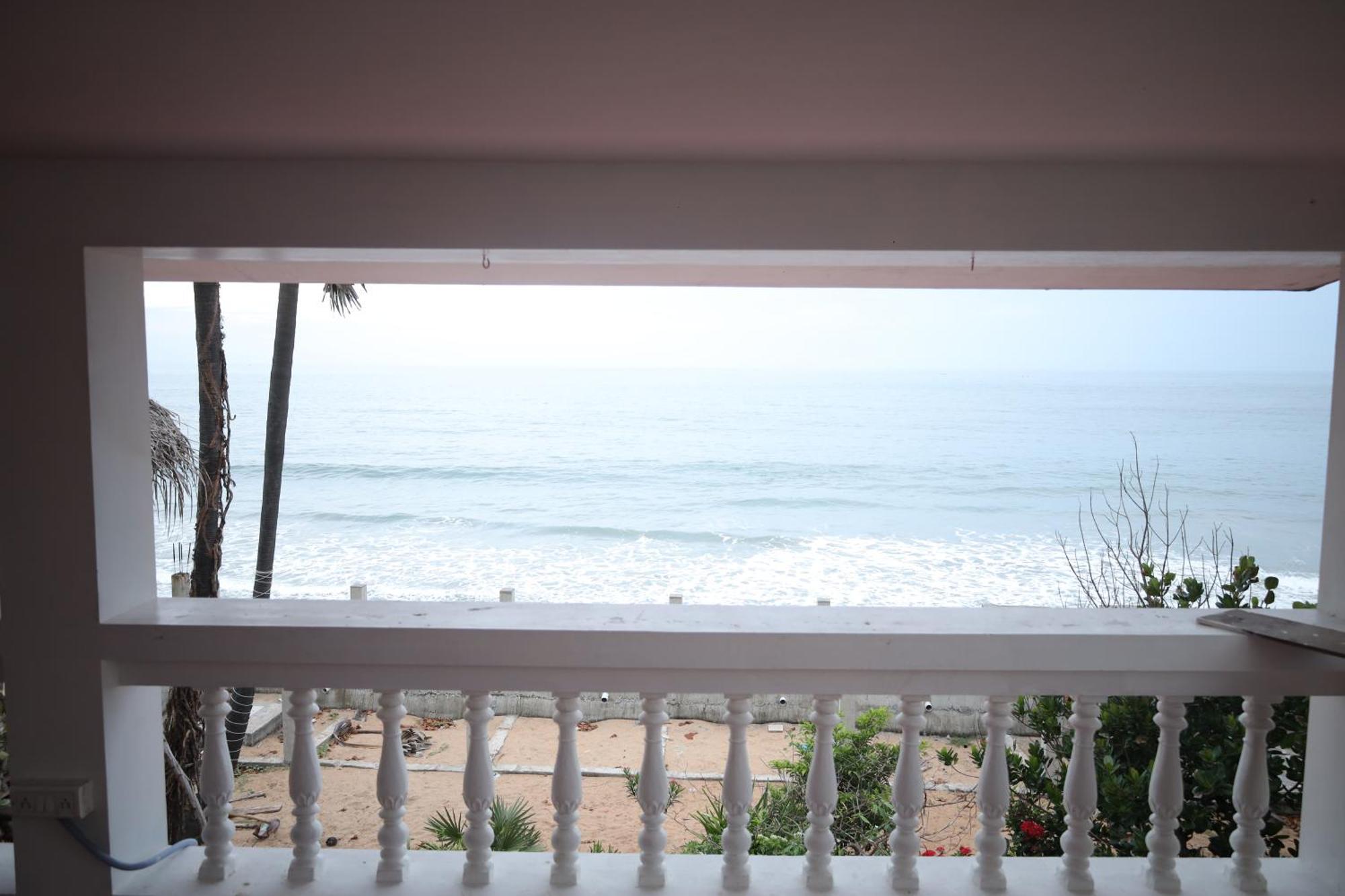 Le Serene Independent Beach Villa Kottakuppam Exterior photo